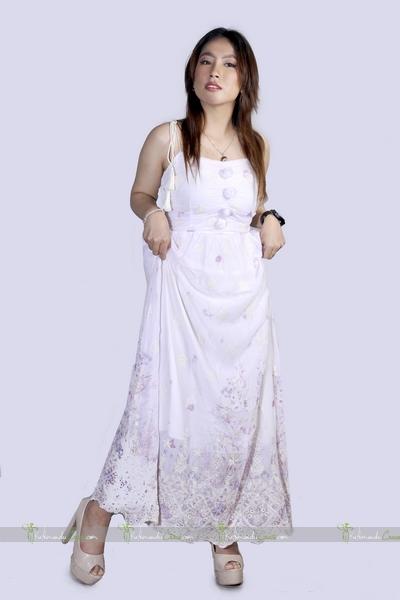 simran  gurung